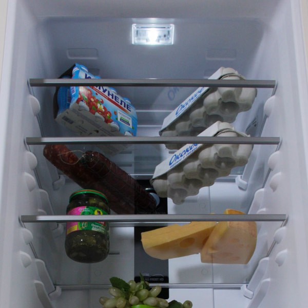 Холодильник Hotpoint-Ariston HFP 7200 MO, бежевый